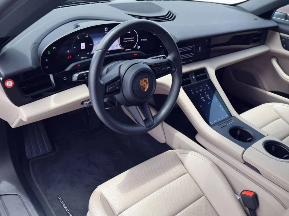 2022 Porsche Taycan - Image 4 of 5