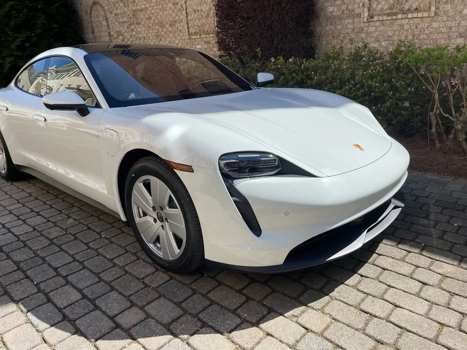 2022 Porsche Taycan - Image 3 of 3