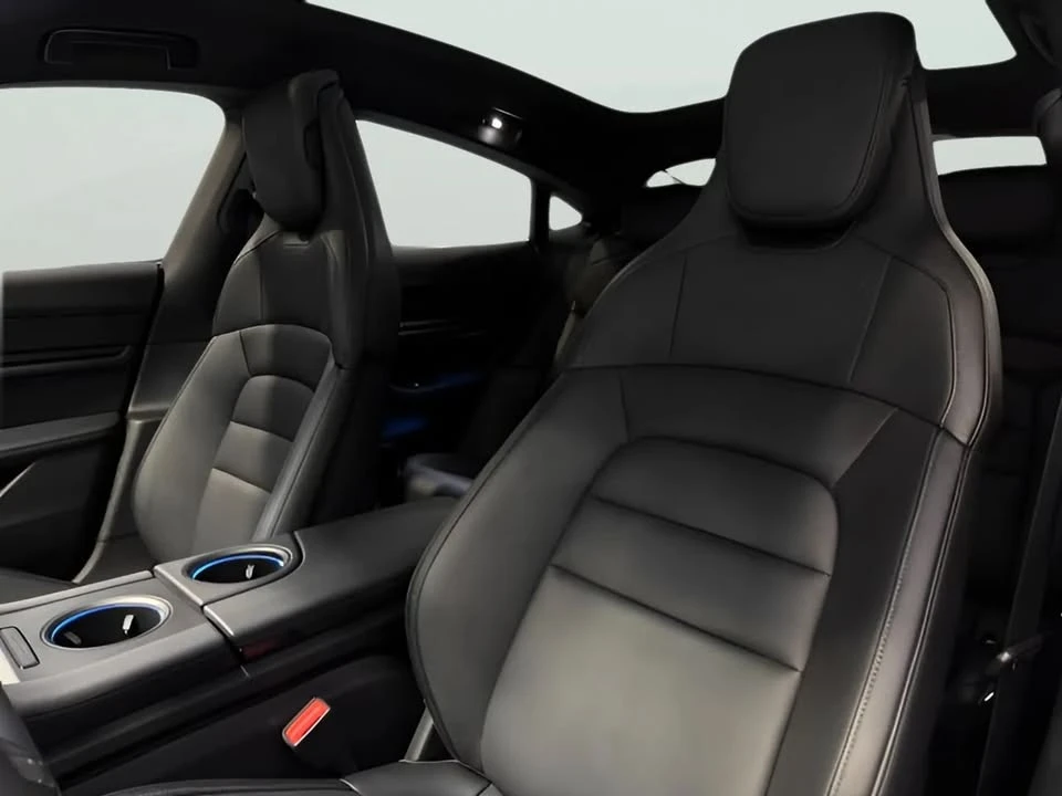2022 Porsche Taycan - Image 15 of 17
