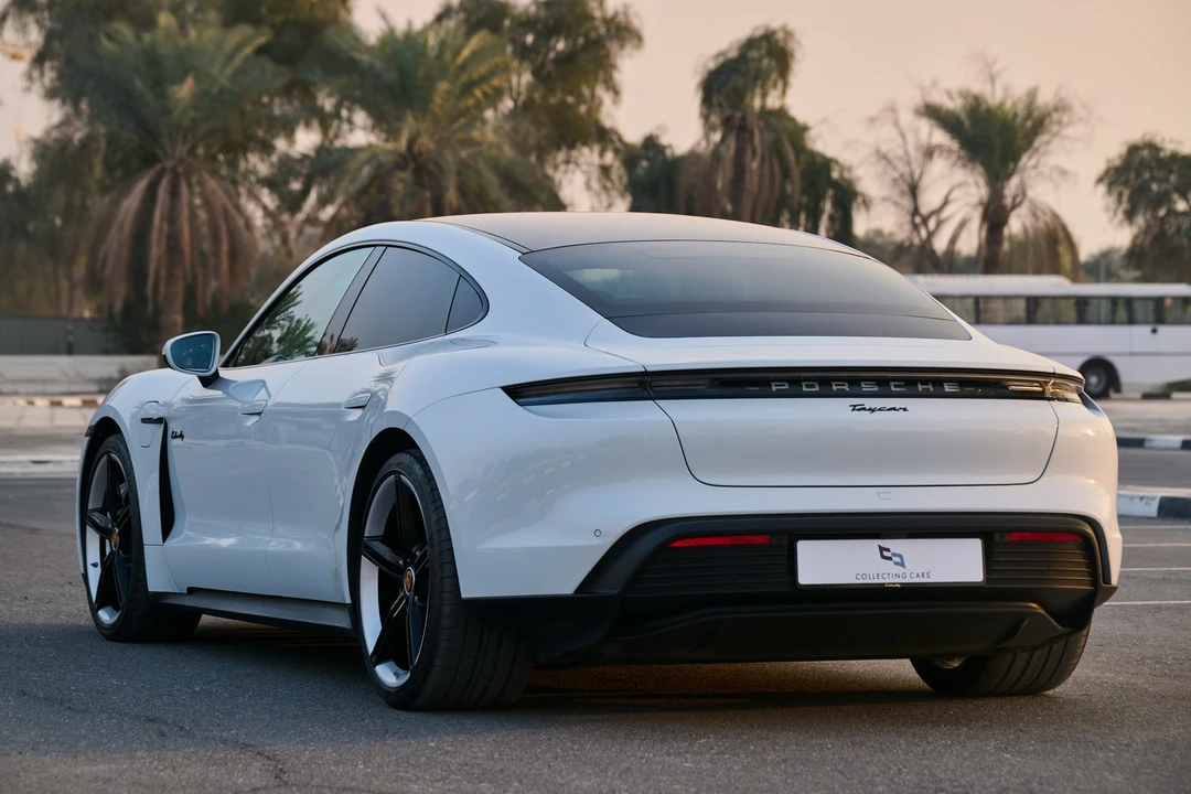 2022 Porsche Taycan - Image 7 of 21