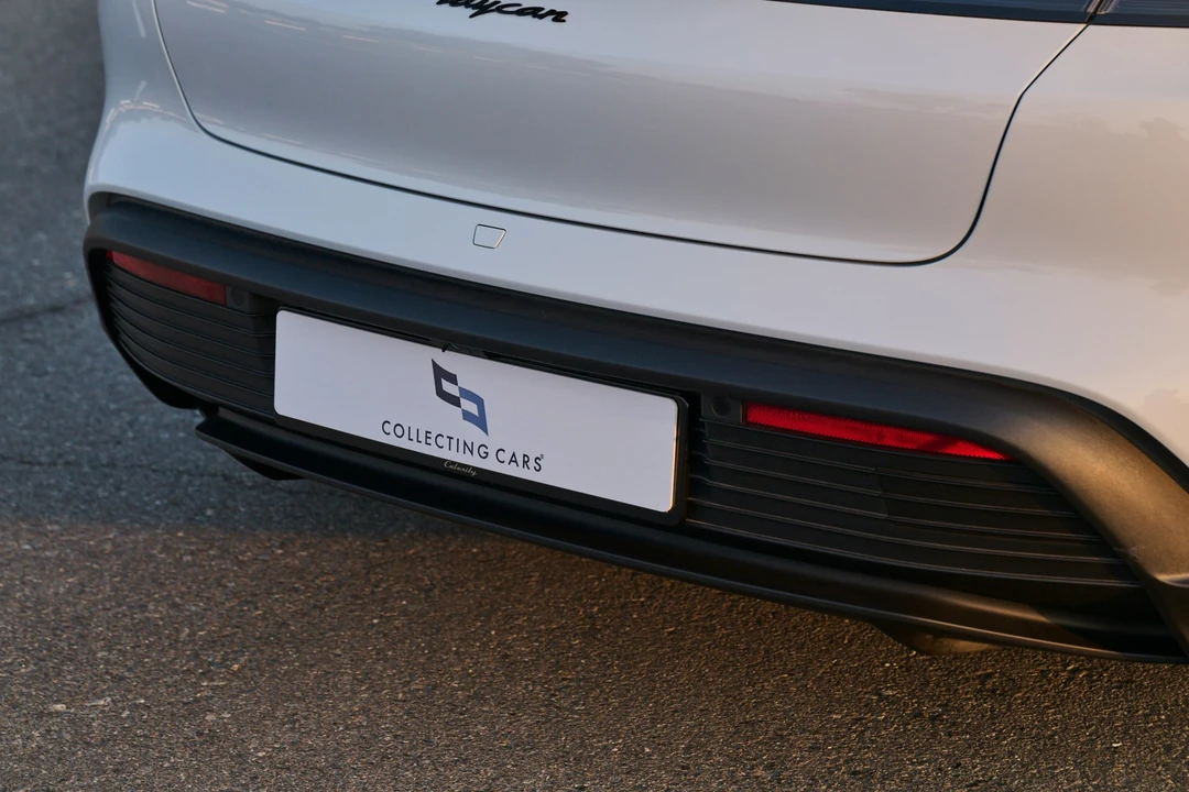 2022 Porsche Taycan - Image 16 of 21
