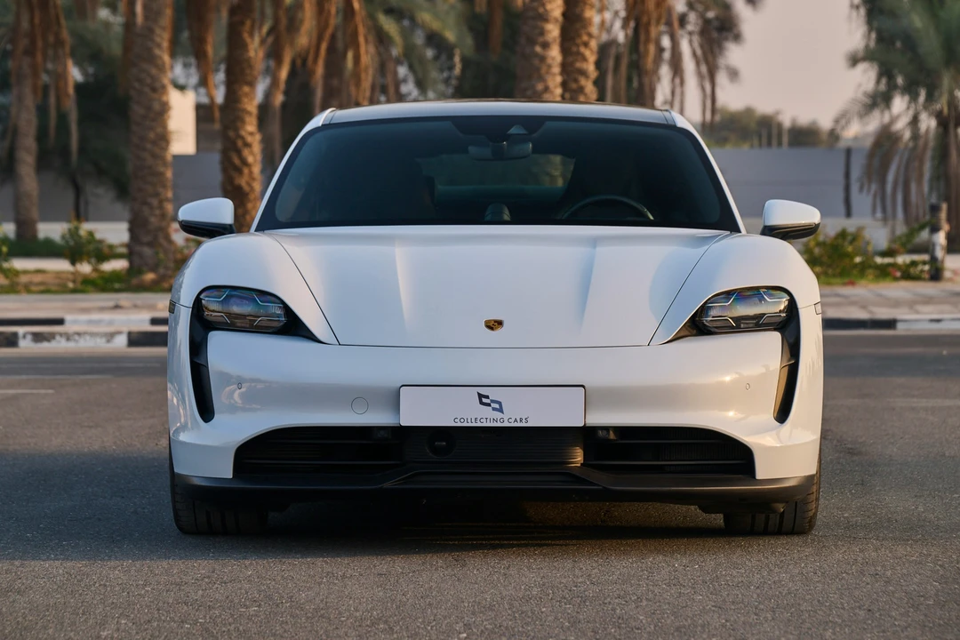 2022 Porsche Taycan - Image 2 of 21
