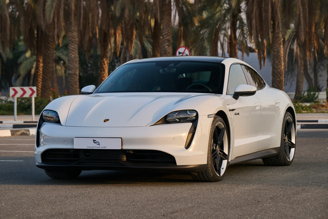 2022 Porsche Taycan - Image 9 of 21