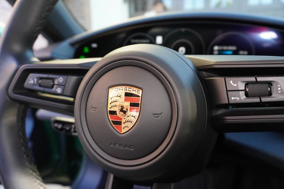 2022 Porsche Taycan - Image 21 of 24