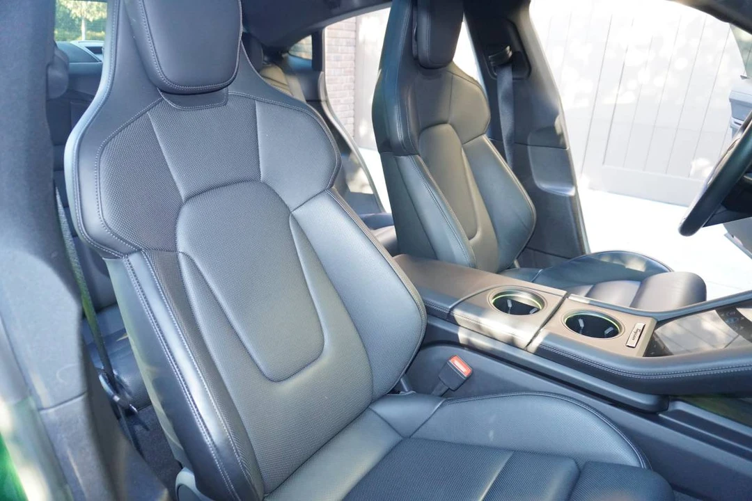 2022 Porsche Taycan - Image 16 of 24