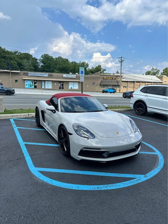 2022 Porsche 718 Boxster GTS 4.0 - Image 4 of 7