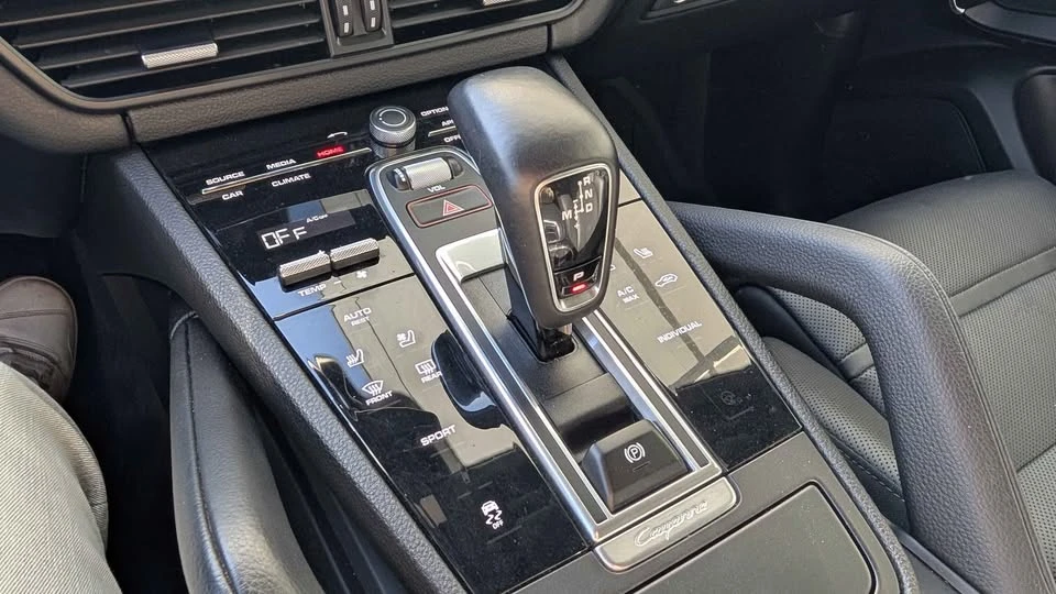 2022 Porsche 9Y0/9Y3 Cayenne - Image 8 of 9