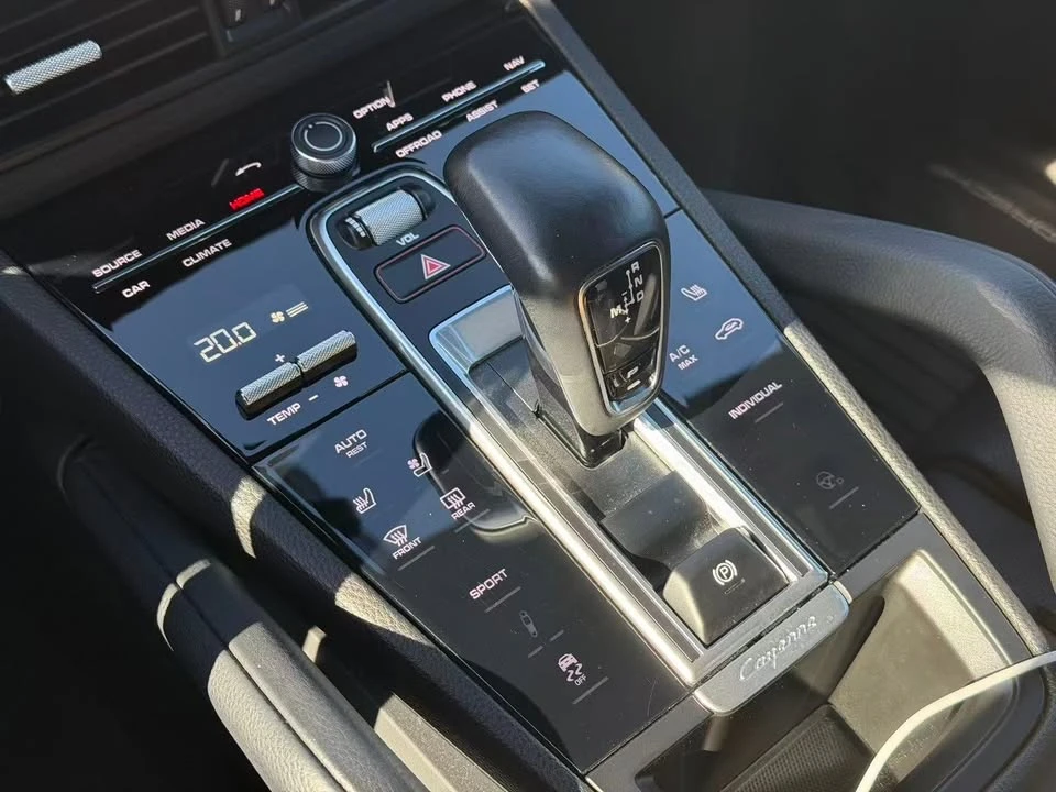 2022 Porsche 9Y0/9Y3 Cayenne - Image 4 of 18