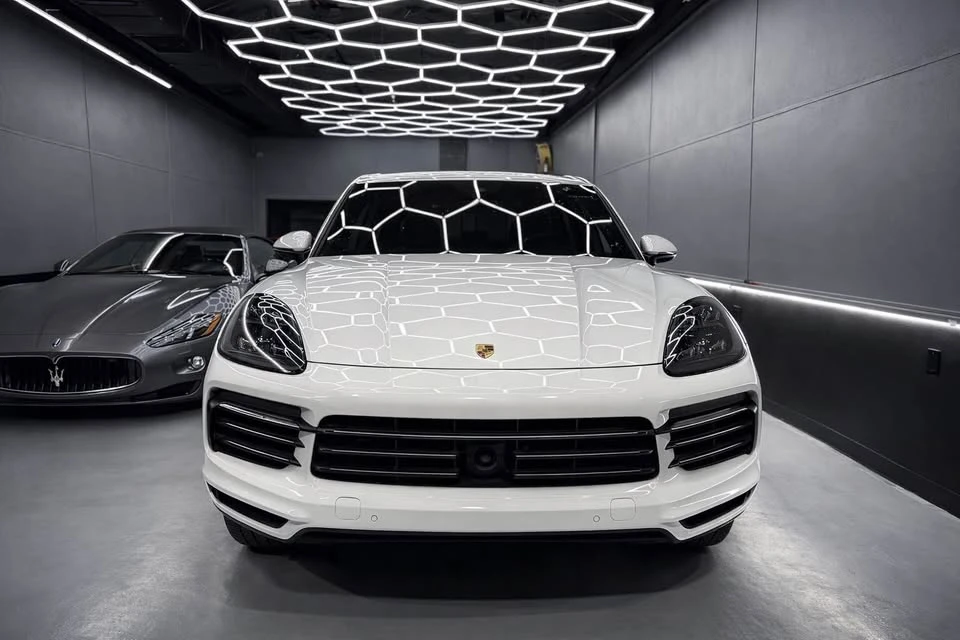 2022 Porsche 9Y0/9Y3 Cayenne - Image 3 of 20