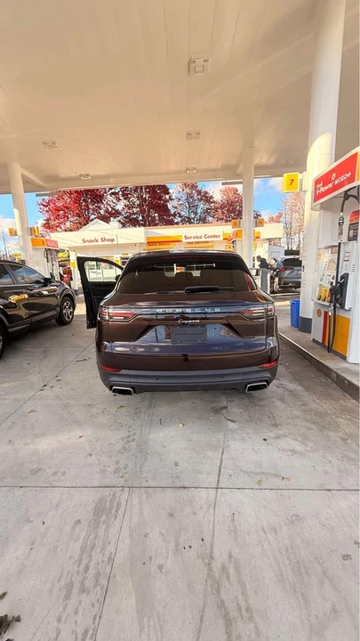 2022 Porsche 9Y0/9Y3 Cayenne - Image 4 of 9