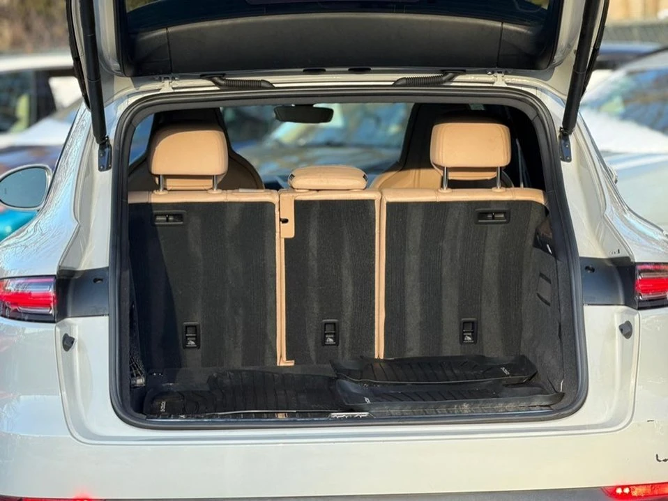 2022 Porsche 9Y0/9Y3 Cayenne - Image 5 of 20