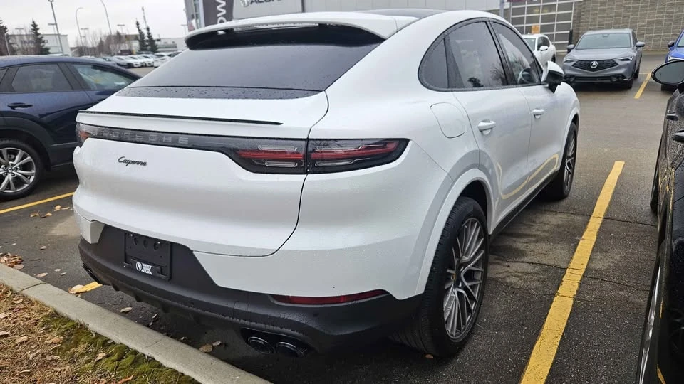 2022 Porsche 9Y0/9Y3 Cayenne - Image 4 of 8