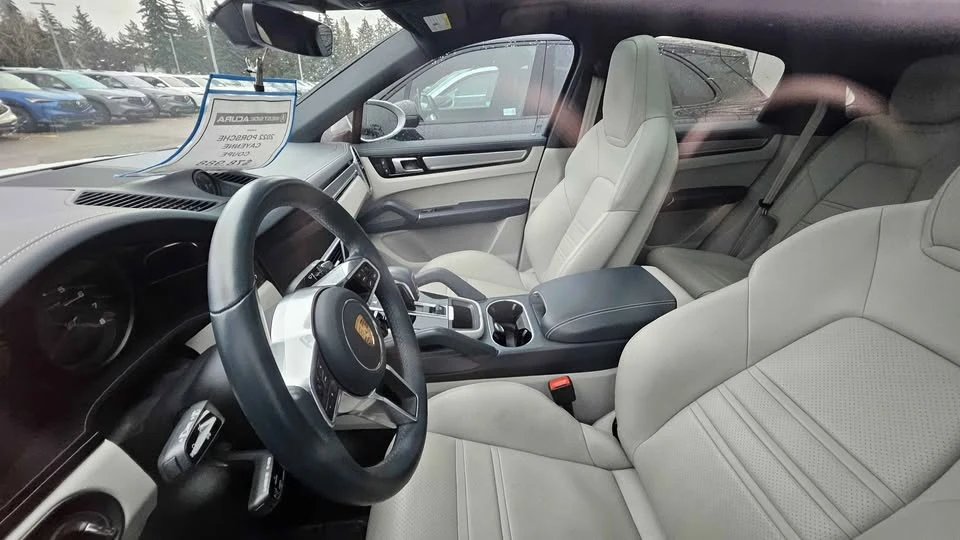 2022 Porsche 9Y0/9Y3 Cayenne - Image 2 of 8