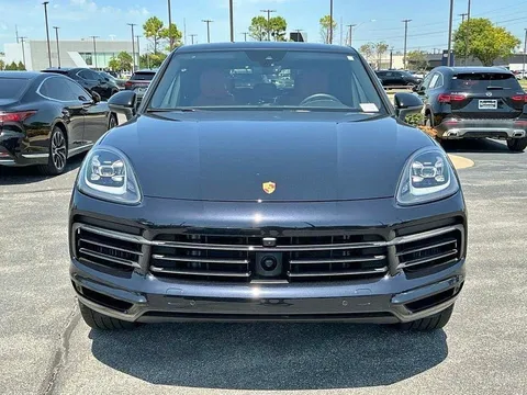 2022 Porsche Cayenne Coupe Base