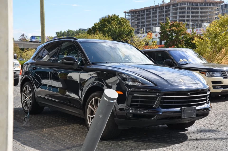 2022 Porsche 9Y0/9Y3 Cayenne - Image 4 of 19