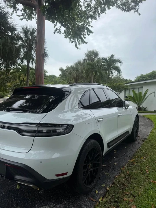 2022 Porsche Macan - Image 3 of 13