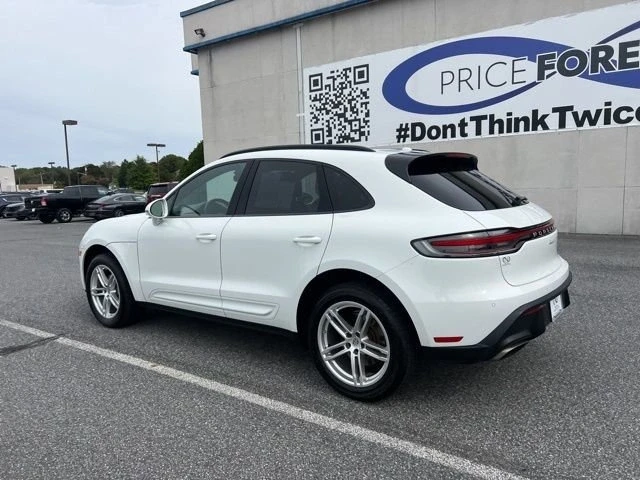 2022 Porsche Macan - Image 3 of 8