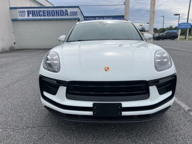 2022 Porsche Macan - Image 8 of 8