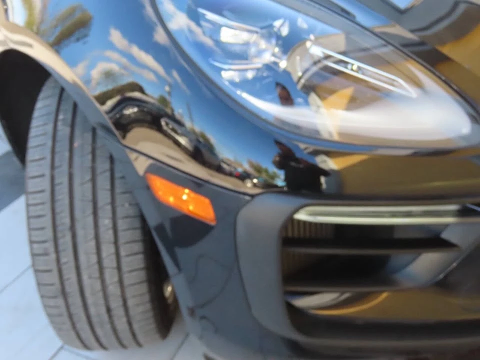 2022 Porsche Macan - Image 6 of 16