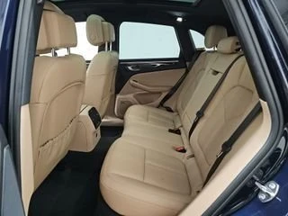 2022 Porsche Macan - Image 7 of 11