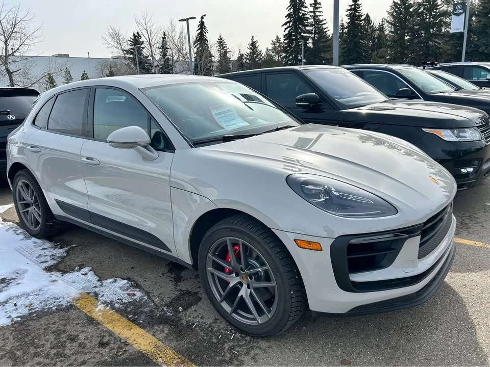 2022 Porsche Macan S - Image 2 of 13