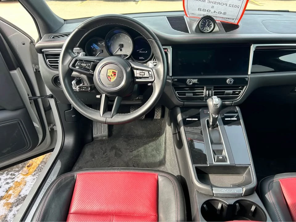 2022 Porsche Macan S - Image 8 of 13