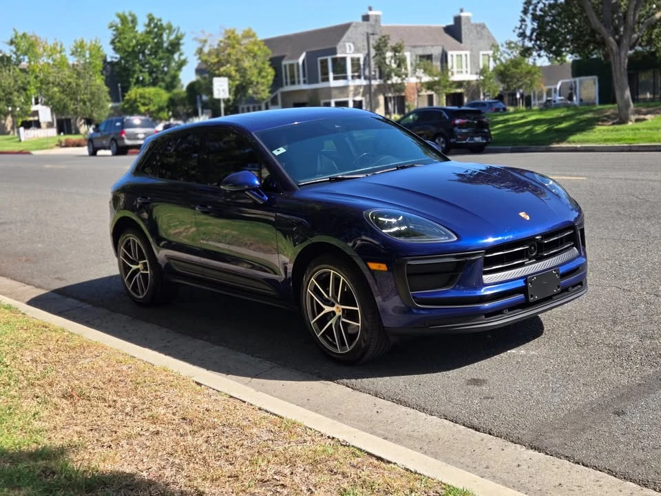 2022 Porsche Macan - Image 3 of 20