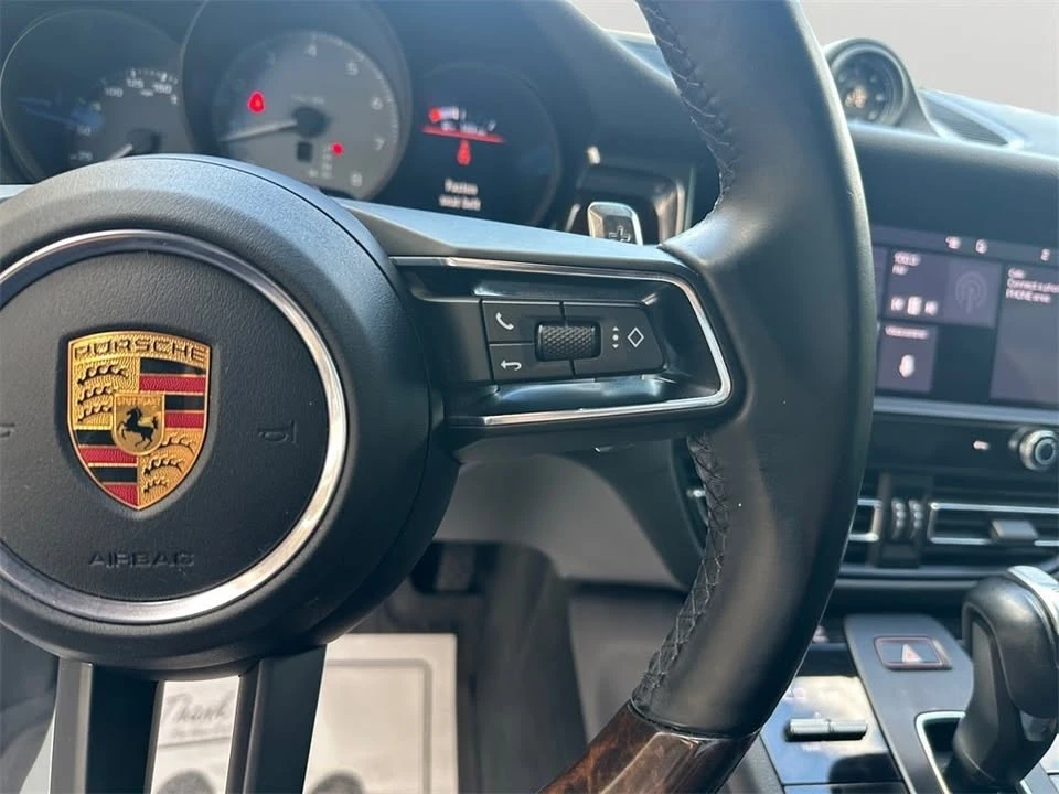 2022 Porsche Macan - Image 19 of 19