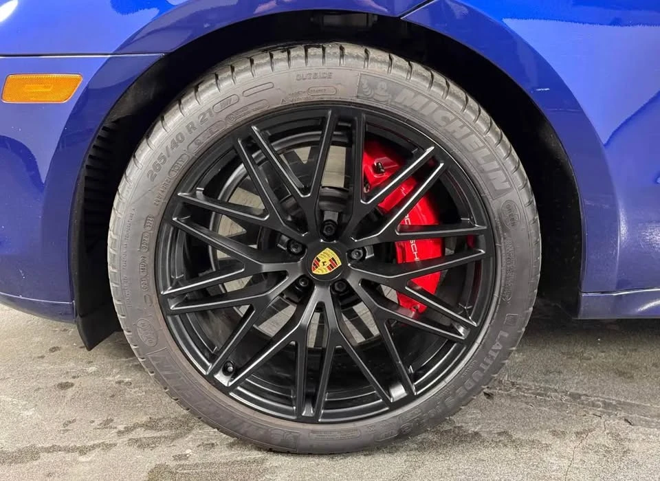 2022 Porsche Macan GTS - Image 5 of 12