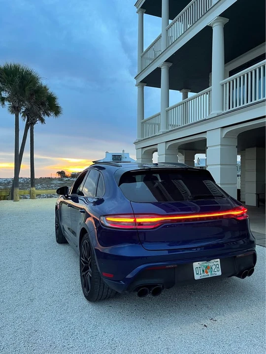 2022 Porsche Macan GTS - Image 11 of 15
