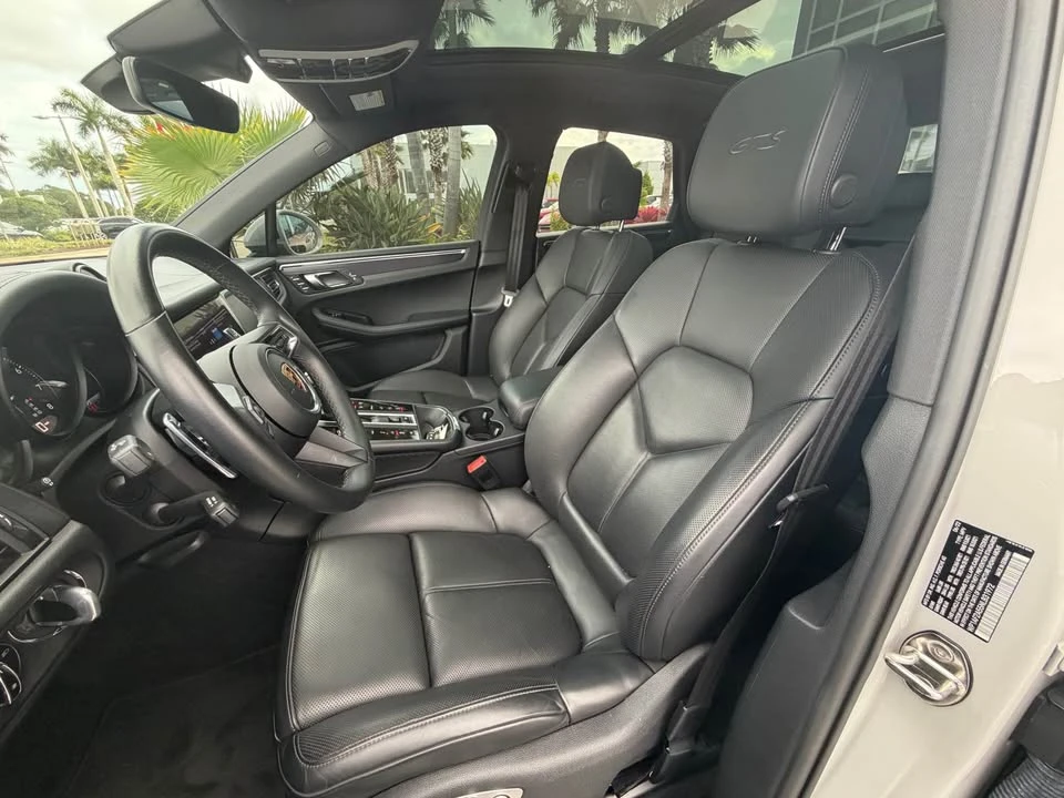 2022 Porsche Macan GTS - Image 6 of 11