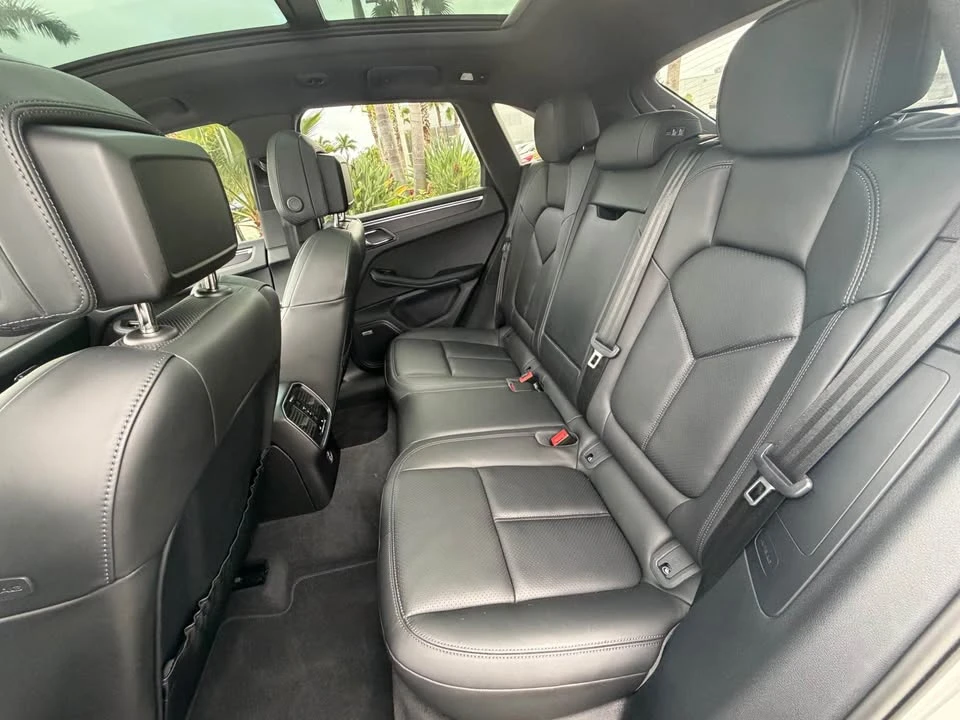 2022 Porsche Macan GTS - Image 7 of 11