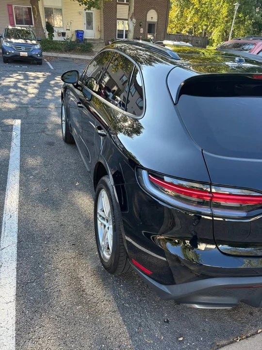 2022 Porsche Macan GTS - Image 4 of 8