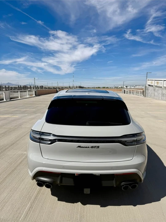 2022 Porsche Macan GTS - Image 11 of 19