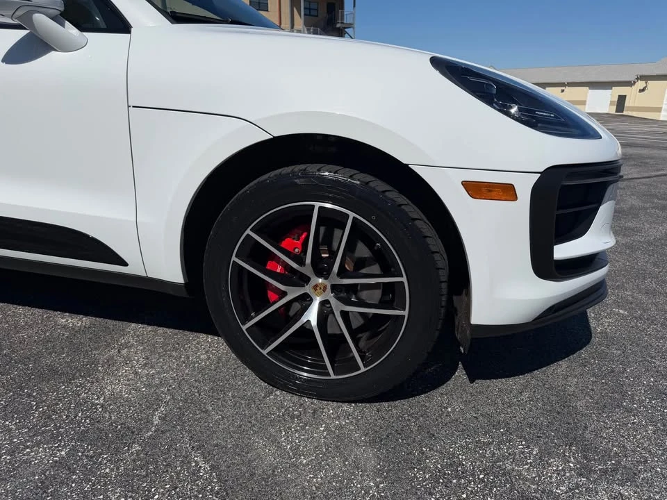 2022 Porsche Macan S - Image 6 of 19