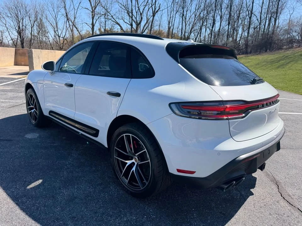 2022 Porsche Macan S - Image 10 of 19