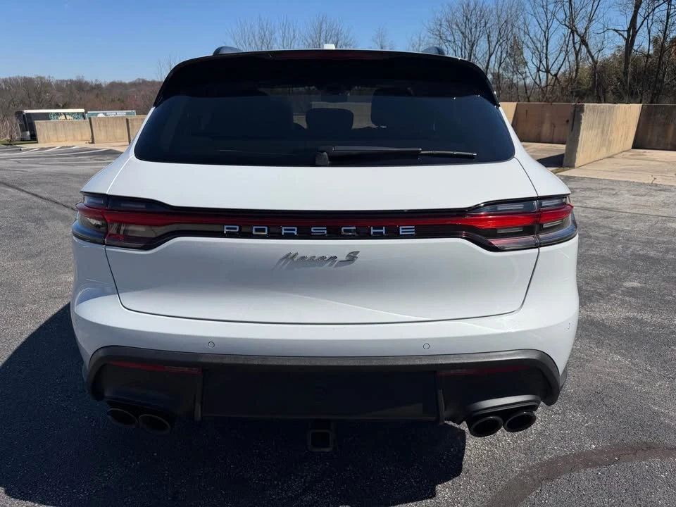 2022 Porsche Macan S - Image 9 of 19