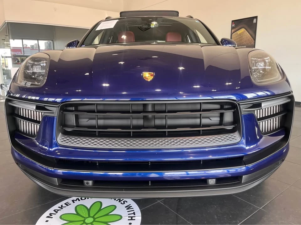 2022 Porsche Macan T - Image 3 of 18