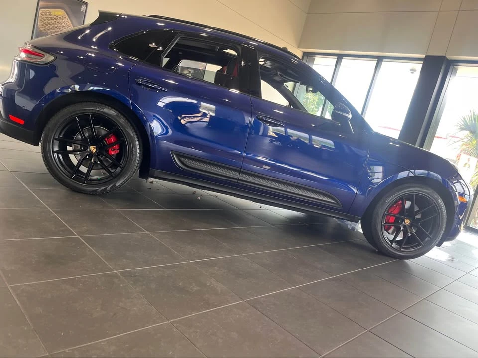 2022 Porsche Macan T - Image 5 of 18