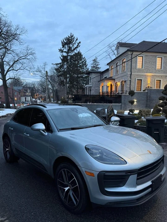 2022 Porsche Macan T - Image 10 of 13