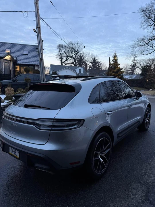 2022 Porsche Macan T - Image 8 of 13