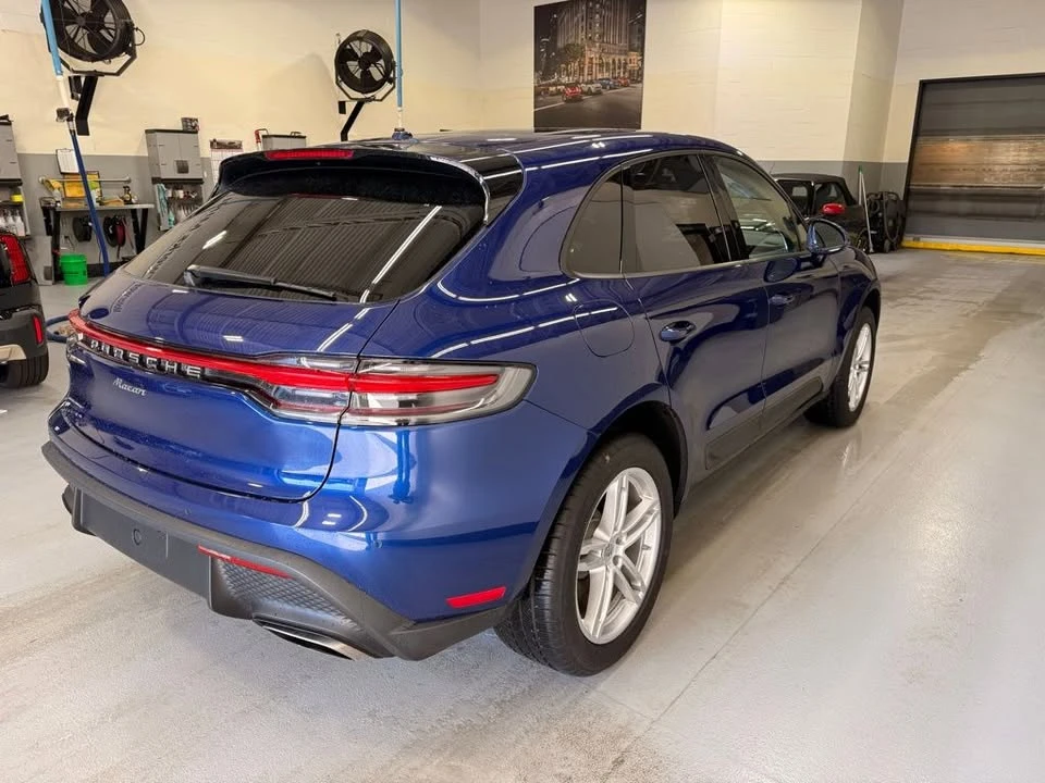 2022 Porsche Macan Turbo - Image 6 of 20