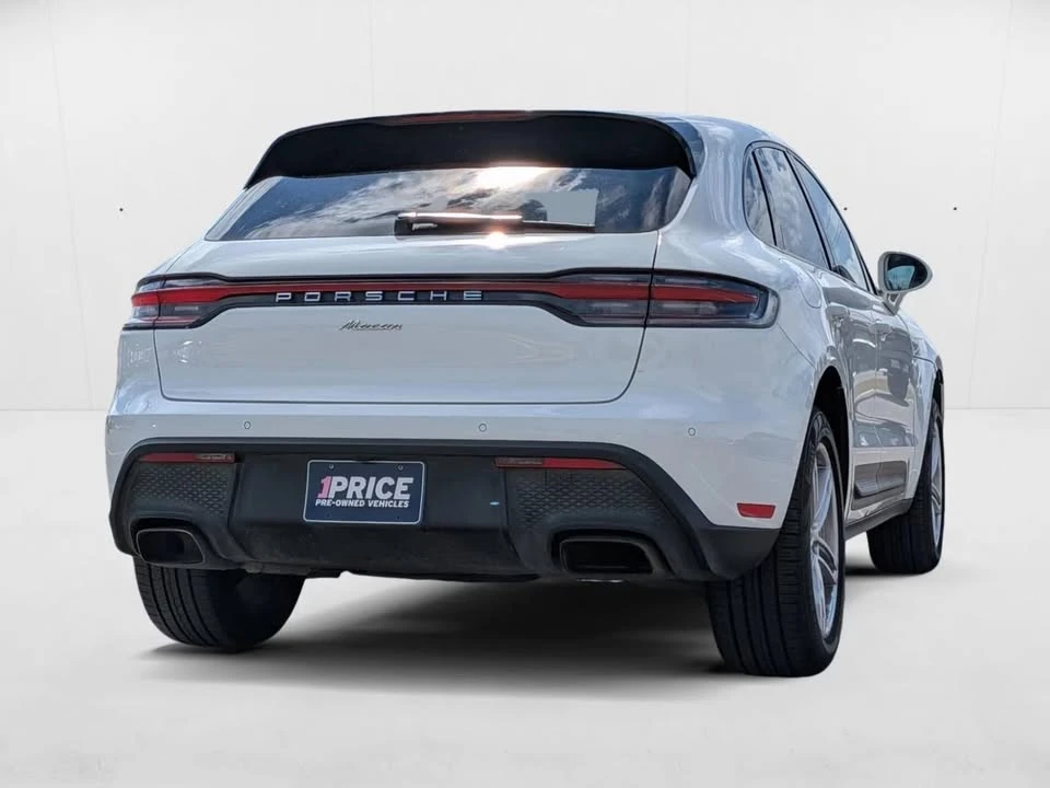 2022 Porsche Macan - Image 5 of 20