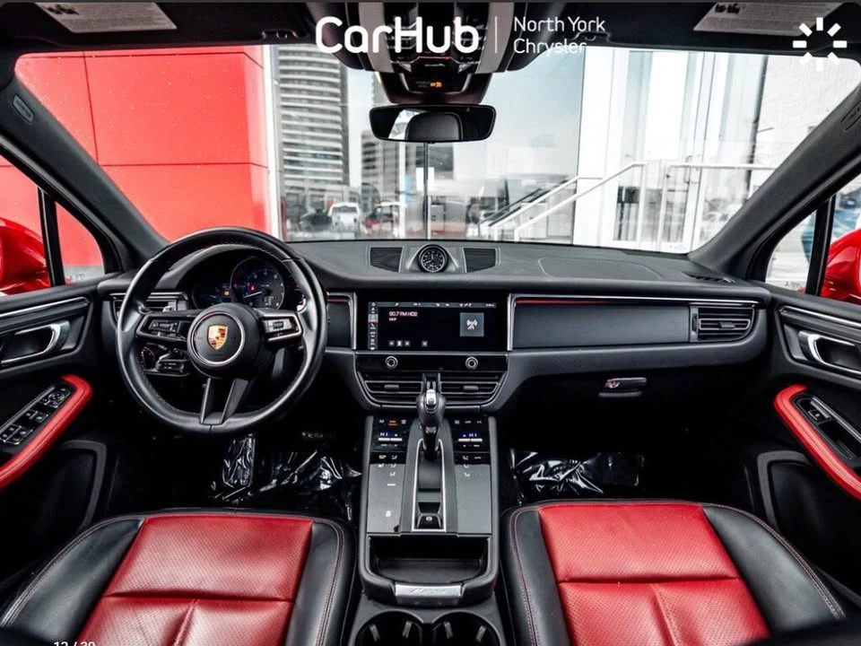 2022 Porsche Macan - Image 8 of 16