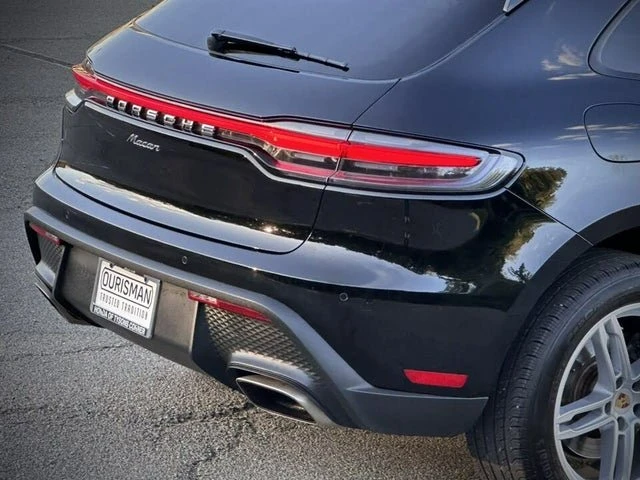 2022 Porsche Macan - Image 5 of 19