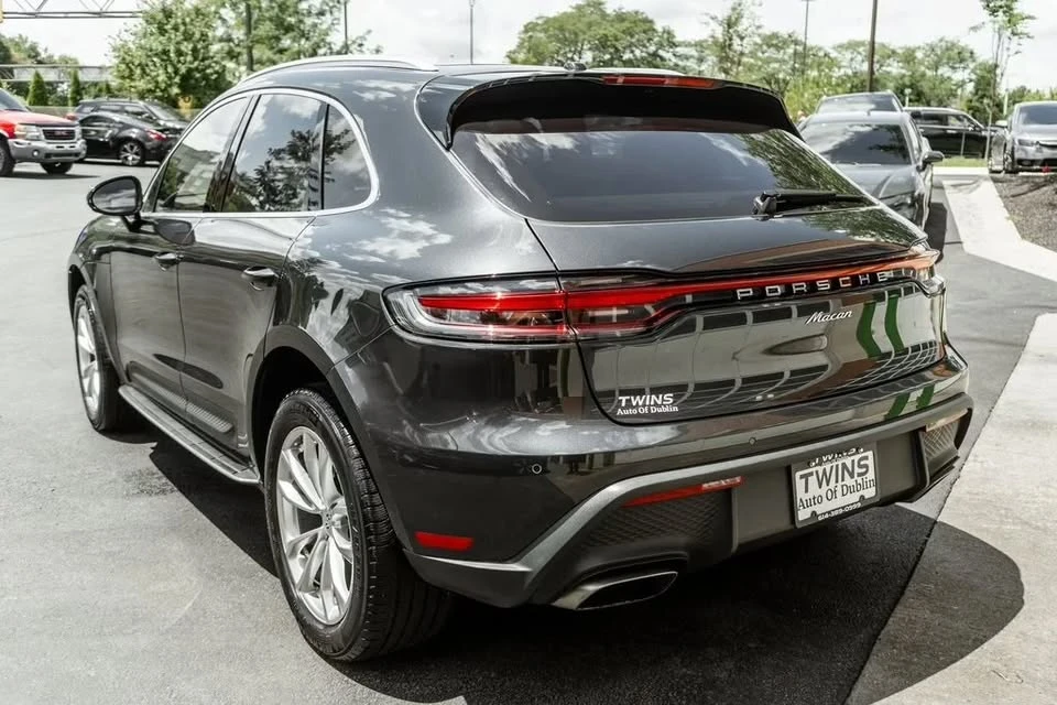 2022 Porsche Macan - Image 6 of 6