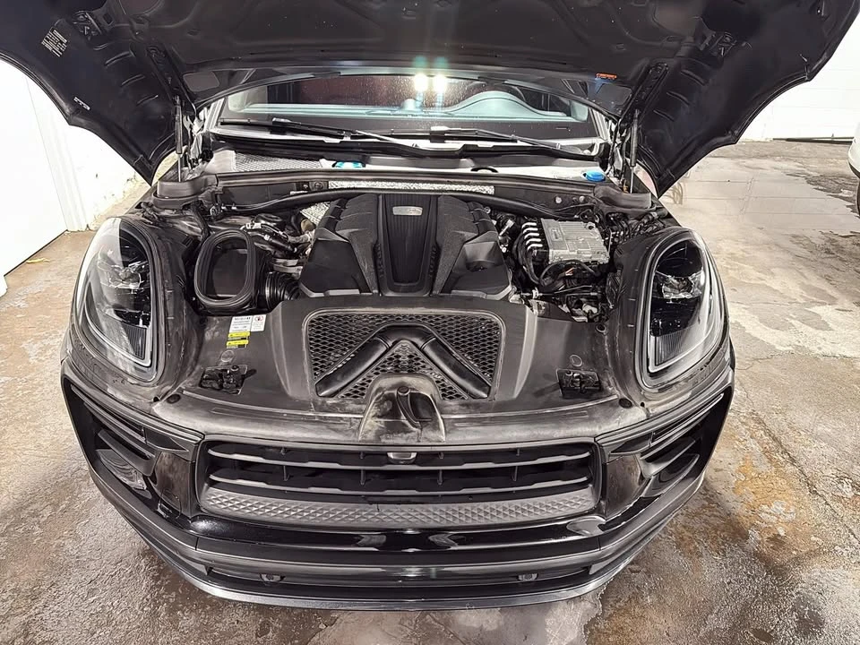 2022 Porsche Macan GTS - Image 9 of 17
