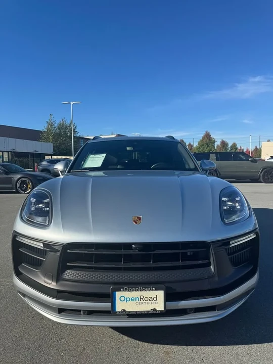 2022 Porsche Macan GTS - Image 4 of 10