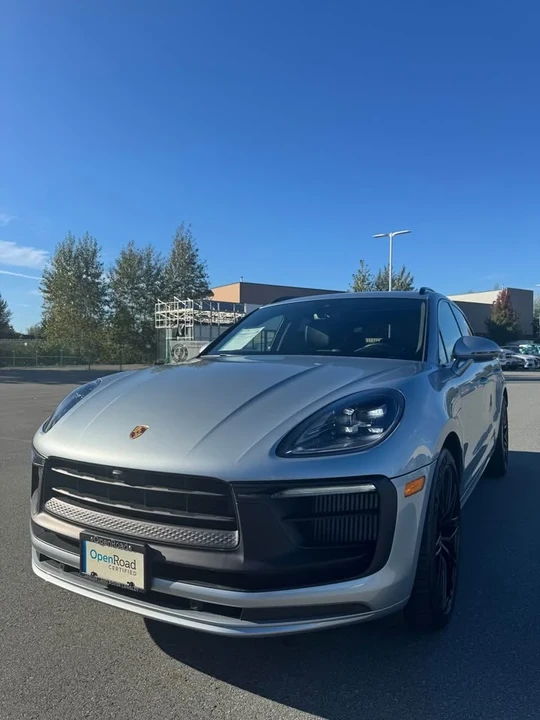 2022 Porsche Macan GTS - Image 3 of 10