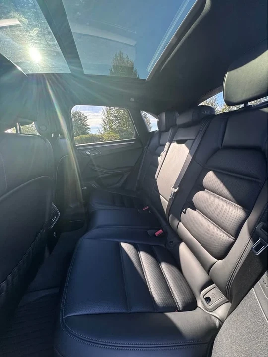 2022 Porsche Macan GTS - Image 8 of 10